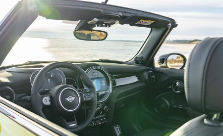 2022 MINI Convertible Interior Wallpapers 450x275 (71)