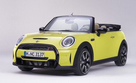 2022 MINI Cooper S Convertible Front Three-Quarter Wallpapers  450x275 (87)
