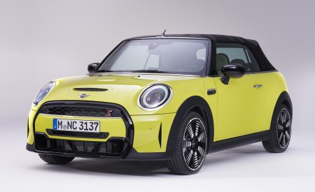 2022 MINI Cooper S Convertible Front Three-Quarter Wallpapers  450x275 (88)