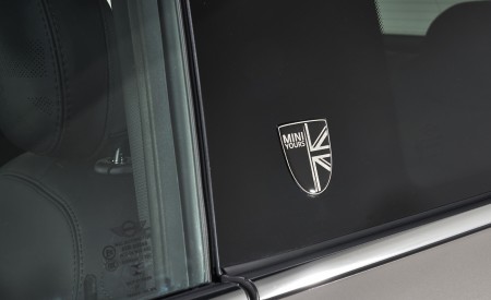 2022 MINI Cooper S Hardtop 2 Door Detail Wallpapers 450x275 (39)