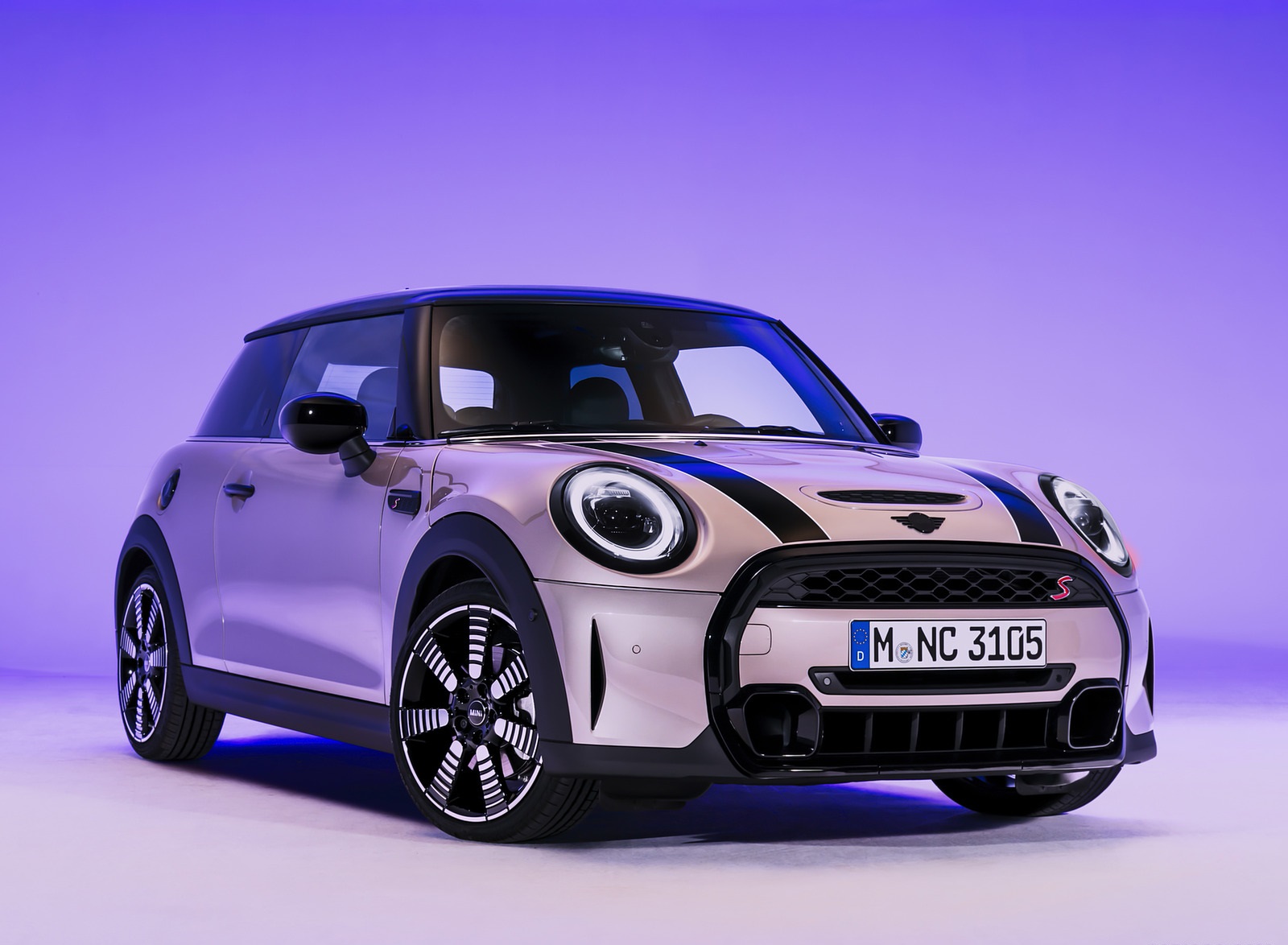 2022 MINI Cooper S Hardtop 2 Door Front Three-Quarter Wallpapers (4)