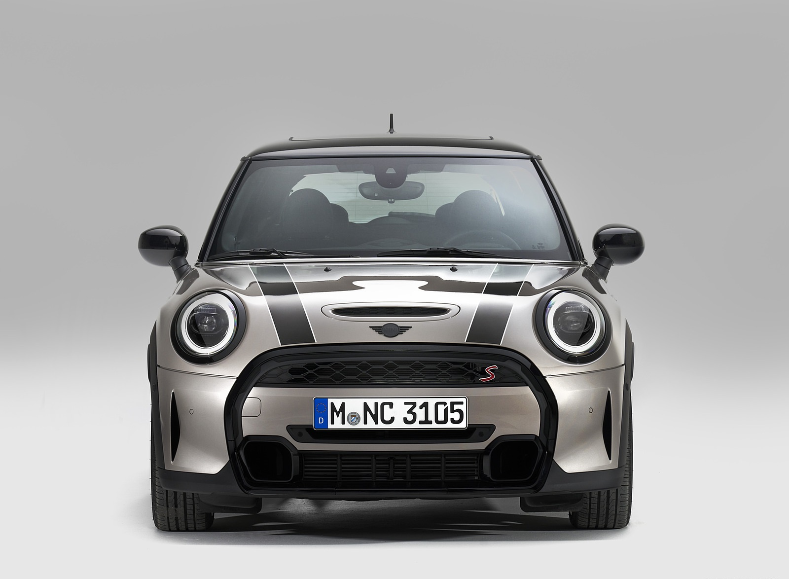2022 MINI Cooper S Hardtop 2 Door Front Wallpapers (8)