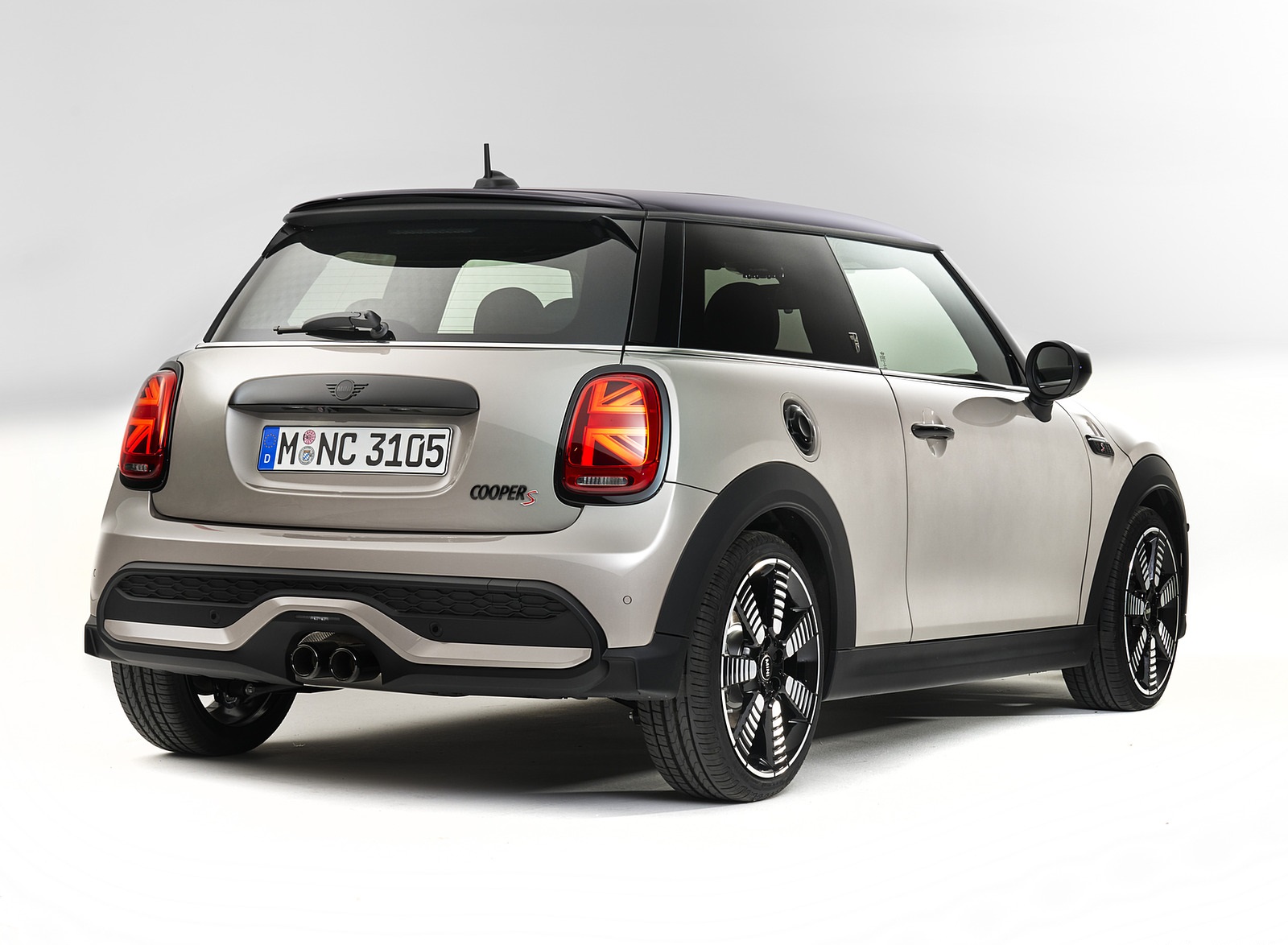 2022 MINI Cooper S Hardtop 2 Door Rear Three-Quarter Wallpapers (9)