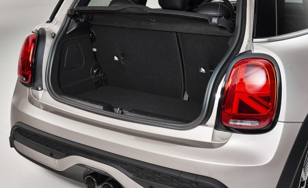 2022 MINI Cooper S Hardtop 2 Door Trunk Wallpapers 450x275 (55)