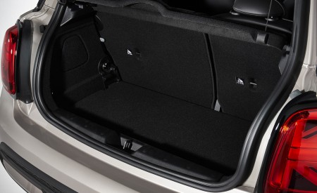 2022 MINI Cooper S Hardtop 2 Door Trunk Wallpapers 450x275 (56)