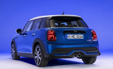 2022 MINI Cooper S Hardtop 4 Door Rear Three-Quarter Wallpapers 450x275 (2)