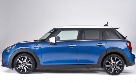 2022 MINI Cooper S Hardtop 4 Door Side Wallpapers 450x275 (8)