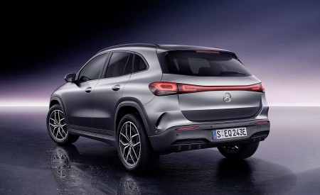 2022 Mercedes-Benz EQA AMG Line (Color: Mountain Grey Magno) Rear Three-Quarter Wallpapers 450x275 (49)