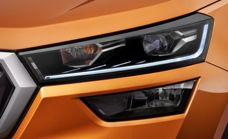 2022 Skoda Kushaq Headlight Wallpapers 450x275 (13)