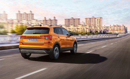 2022 Skoda Kushaq Rear Three-Quarter Wallpapers 450x275 (4)