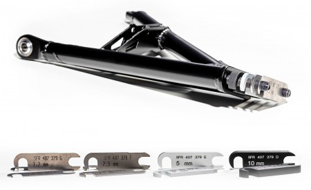 2021 Audi RS 3 LMS Front wishbone with shims Wallpapers 450x275 (38)