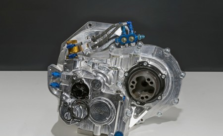 2021 Audi RS 3 LMS Sequential six-speed racing gearbox Wallpapers 450x275 (35)