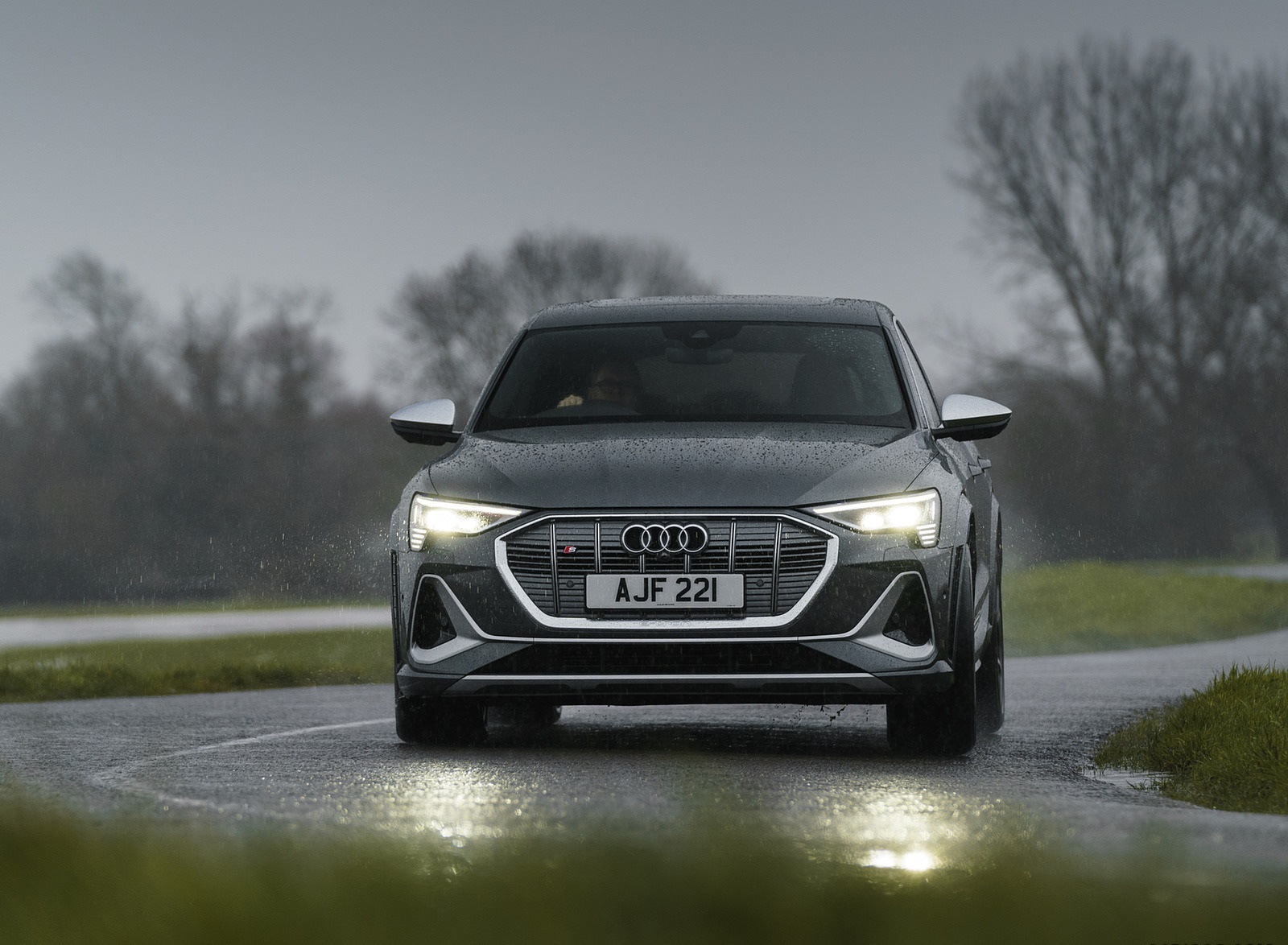 2021 Audi e-tron S Sportback (UK-Spec) Front Wallpapers  #20 of 119