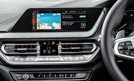 2021 BMW 128ti (UK-Spec) Central Console Wallpapers  450x275 (38)