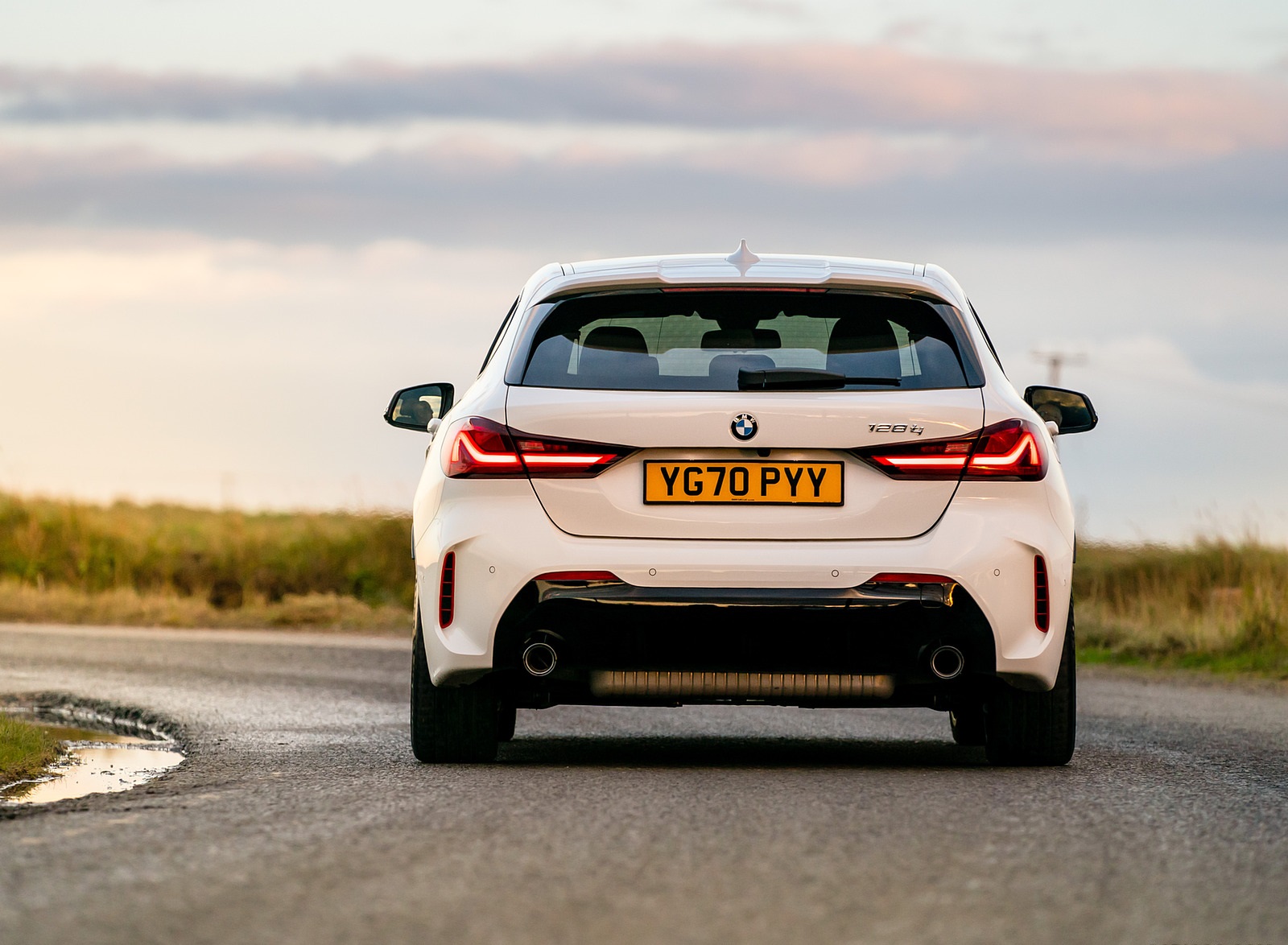 2021 BMW 128ti (UK-Spec) Rear Wallpapers  (14)