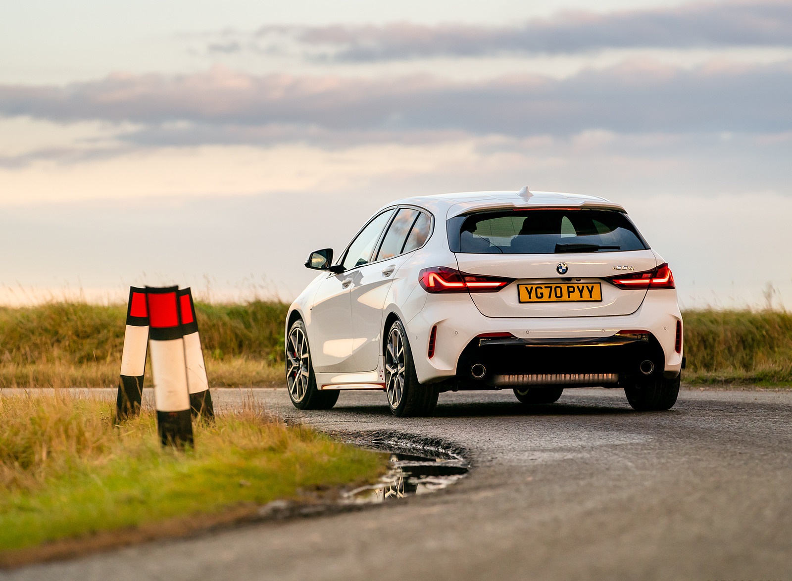 2021 BMW 128ti (UK-Spec) Rear Wallpapers (15)