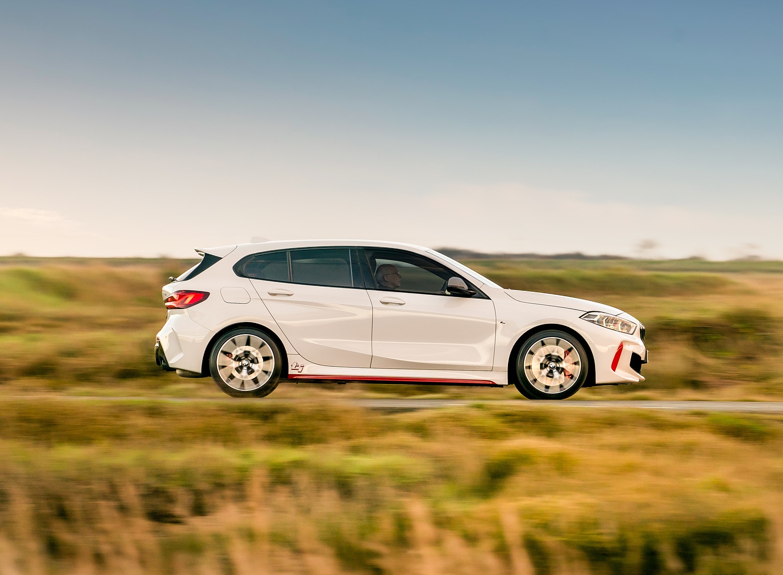 2021 BMW 128ti (UK-Spec) Side Wallpapers (10)