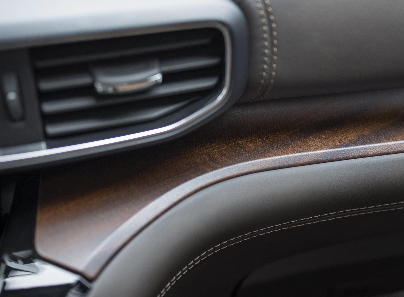 2021 Ford Explorer King Ranch Interior Detail Wallpapers  (15)