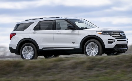 2021 Ford Explorer King Ranch Side Wallpapers 450x275 (6)