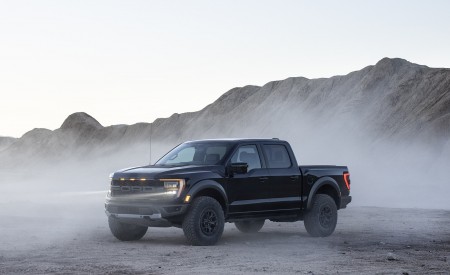 2021 Ford F-150 Raptor Front Three-Quarter Wallpapers 450x275 (15)