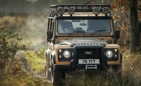 2021 Land Rover Defender Works V8 Trophy Front Wallpapers 450x275 (13)