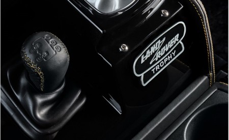 2021 Land Rover Defender Works V8 Trophy Interior Detail Wallpapers 450x275 (38)