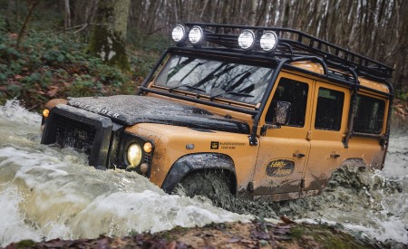 2021 Land Rover Defender Works V8 Trophy Off-Road Wallpapers 450x275 (22)