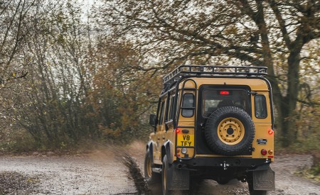 2021 Land Rover Defender Works V8 Trophy Off-Road Wallpapers 450x275 (18)