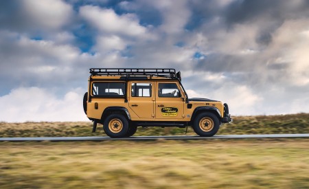 2021 Land Rover Defender Works V8 Trophy Side Wallpapers 450x275 (7)