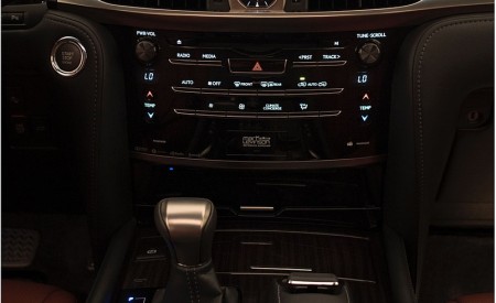 2021 Lexus LX 570 Central Console Wallpapers 450x275 (14)