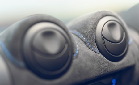 2021 Lotus Elise Sport 240 Final Edition Interior Detail Wallpapers 450x275 (41)