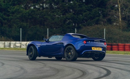 2021 Lotus Elise Sport 240 Final Edition Rear Three-Quarter Wallpapers 450x275 (5)