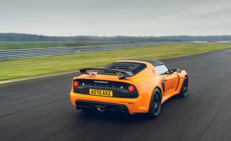 2021 Lotus Exige Sport 390 Final Edition Rear Three-Quarter Wallpapers 450x275 (5)