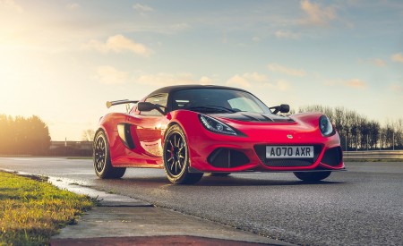 2021 Lotus Exige Sport 420 Final Edition Front Three-Quarter Wallpapers 450x275 (11)