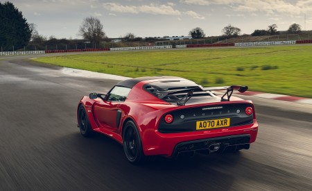 2021 Lotus Exige Sport 420 Final Edition Rear Three-Quarter Wallpapers 450x275 (12)