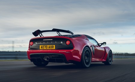 2021 Lotus Exige Sport 420 Final Edition Rear Three-Quarter Wallpapers 450x275 (21)