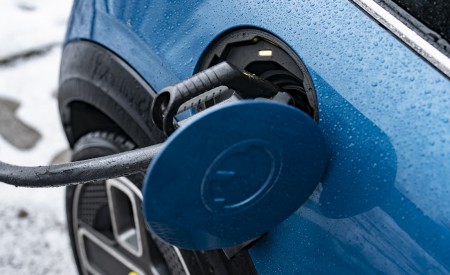 2021 MINI Cooper SE Electric Charging Wallpapers  450x275 (56)