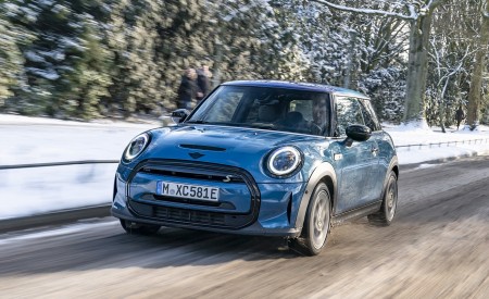 2021 MINI Cooper SE Electric Front Wallpapers 450x275 (10)