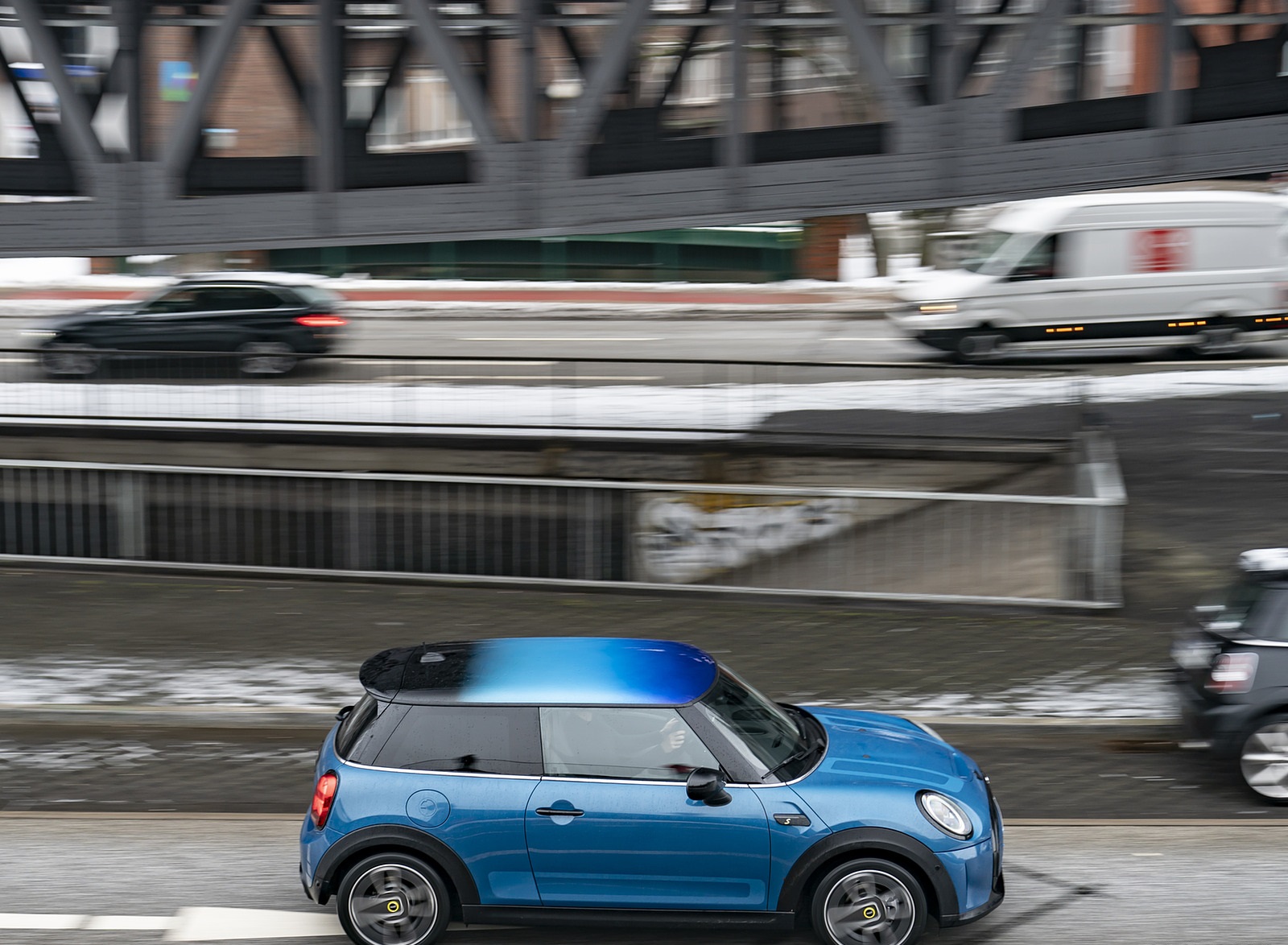 2021 MINI Cooper SE Electric Side Wallpapers (13)