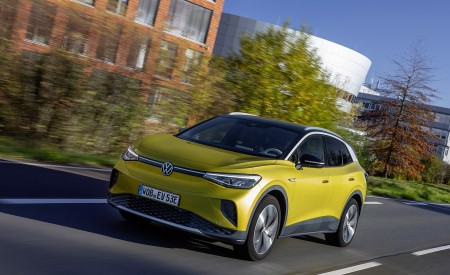 2021 Volkswagen ID.4 1st Edition Front Three-Quarter Wallpapers 450x275 (59)