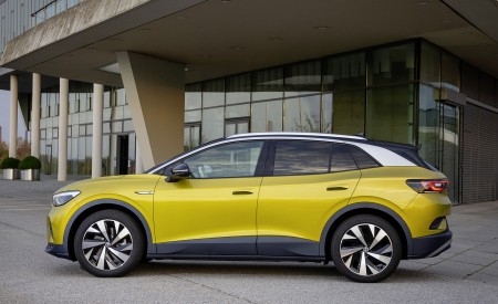 2021 Volkswagen ID.4 1st Edition Side Wallpapers 450x275 (67)