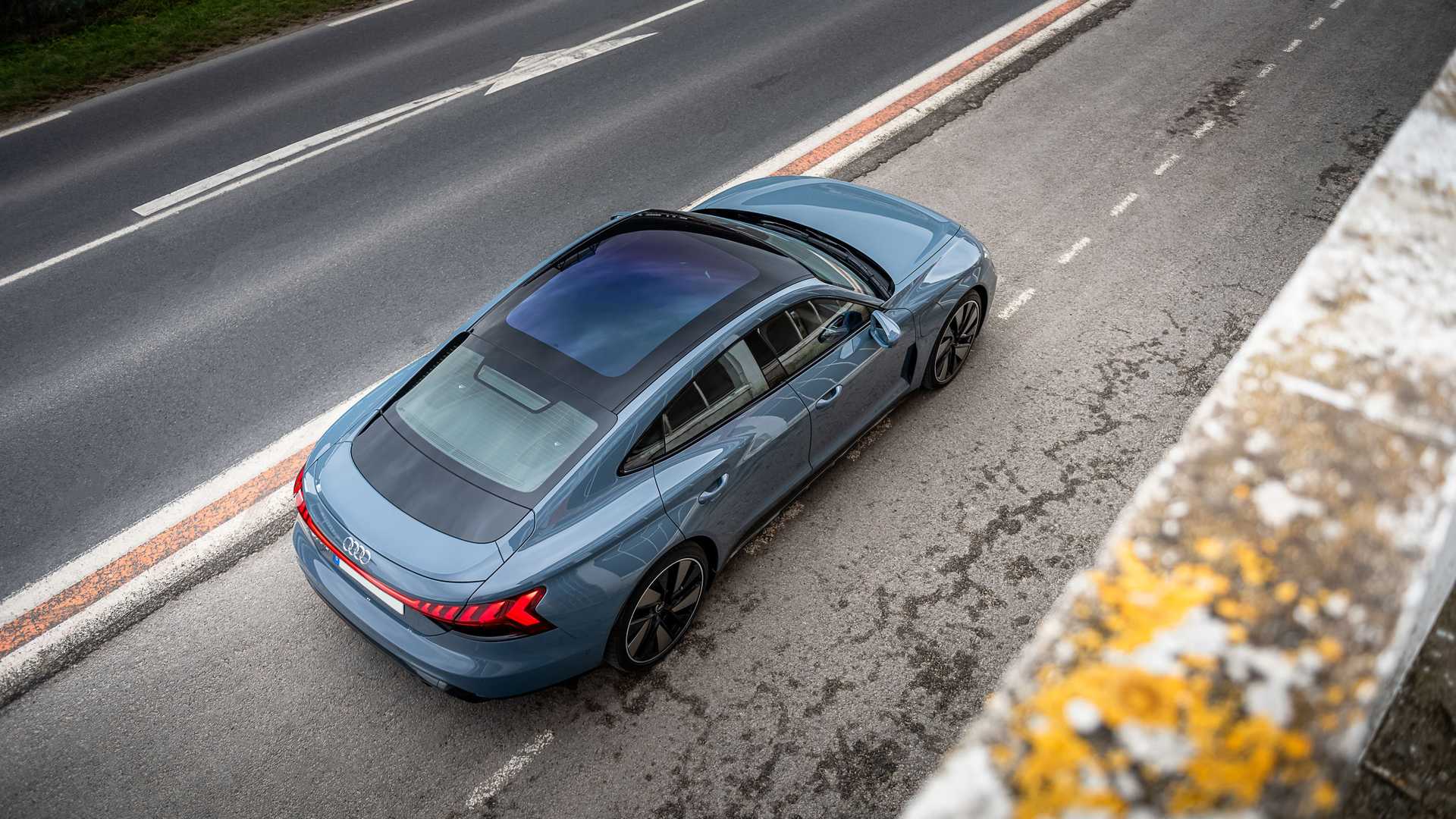 2022 Audi E-Tron GT Quattro (Color: Kemora Gray Metallic) Rear Three-Quarter Wallpapers (6)