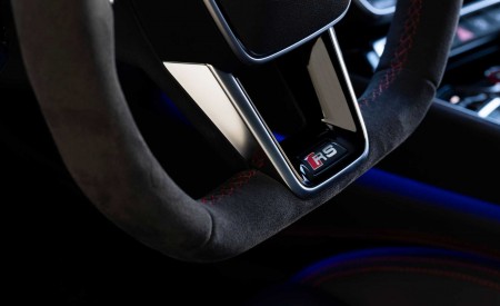 2022 Audi RS E-Tron GT (Color: Tango Red Metallic) Interior Steering Wheel Wallpapers 450x275 (113)