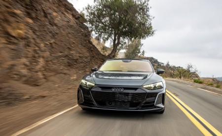 2022 Audi RS e-tron GT Front Wallpapers  450x275 (6)