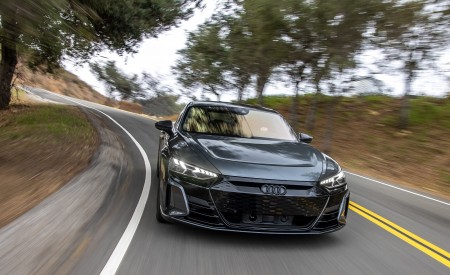 2022 Audi RS e-tron GT Front Wallpapers 450x275 (8)