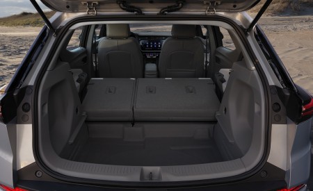 2022 Chevrolet Bolt EUV Trunk Wallpapers  450x275 (18)
