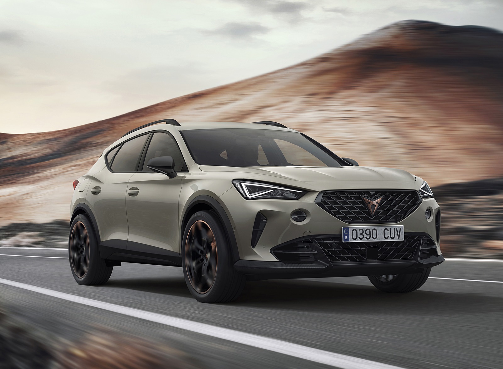 2022 Cupra Formentor VZ5 (Color: Tayga Grey) Front Three-Quarter Wallpapers (1)