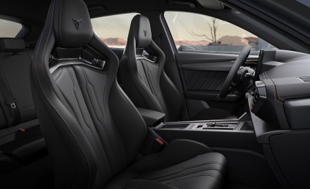 2022 Cupra Formentor VZ5 (Color: Tech Matt) Interior Front Seats Wallpapers 450x275 (22)