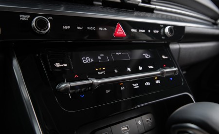 2022 Kia Carnival Central Console Wallpapers  450x275 (47)