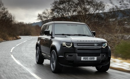 2022 Land Rover Defender V8 110 Front Wallpapers 450x275 (2)
